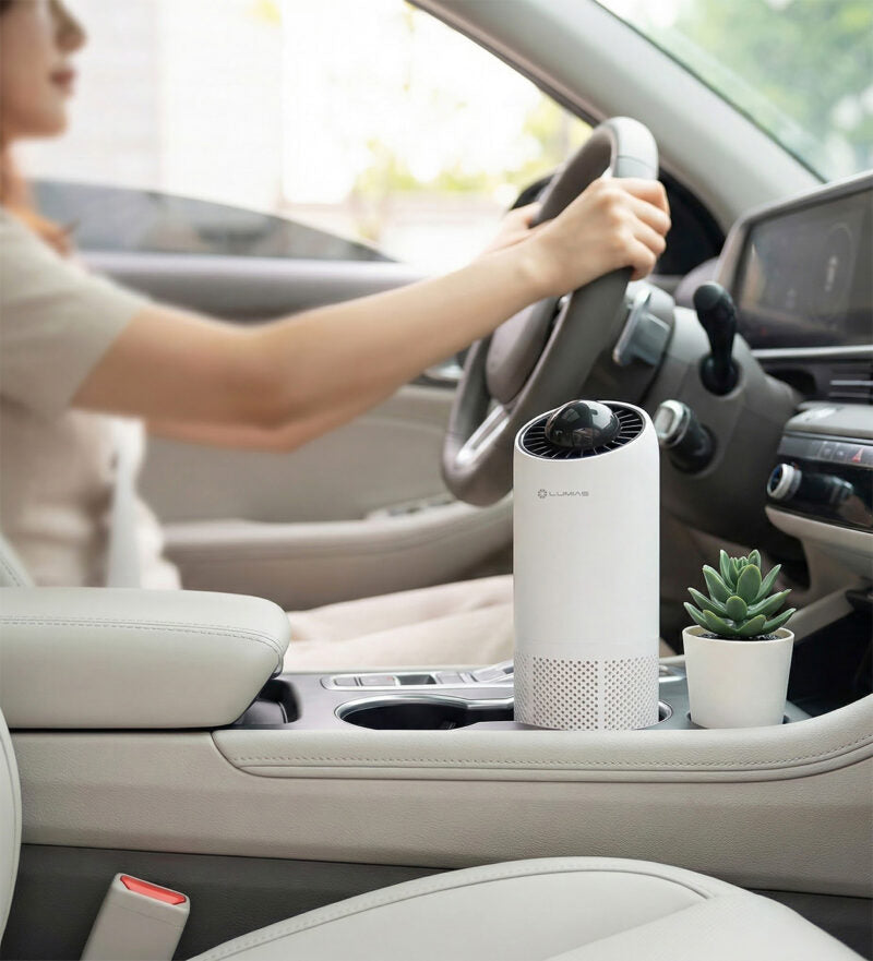 Máy lọc không khí ô tô Lumias Bulma Car có công suất 5W