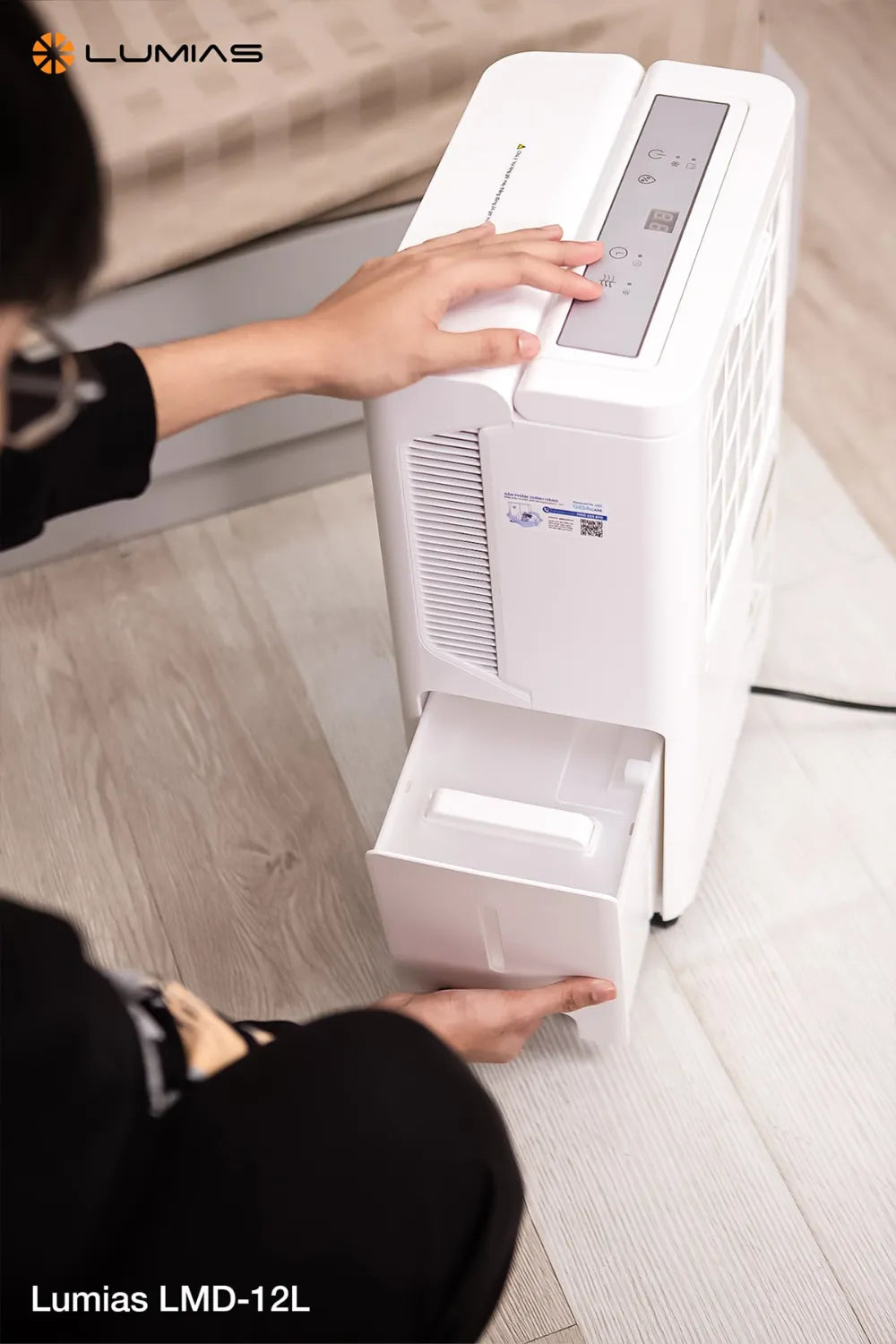 Máy hút ẩm Lumias LMD-12L bình nước 2.5L