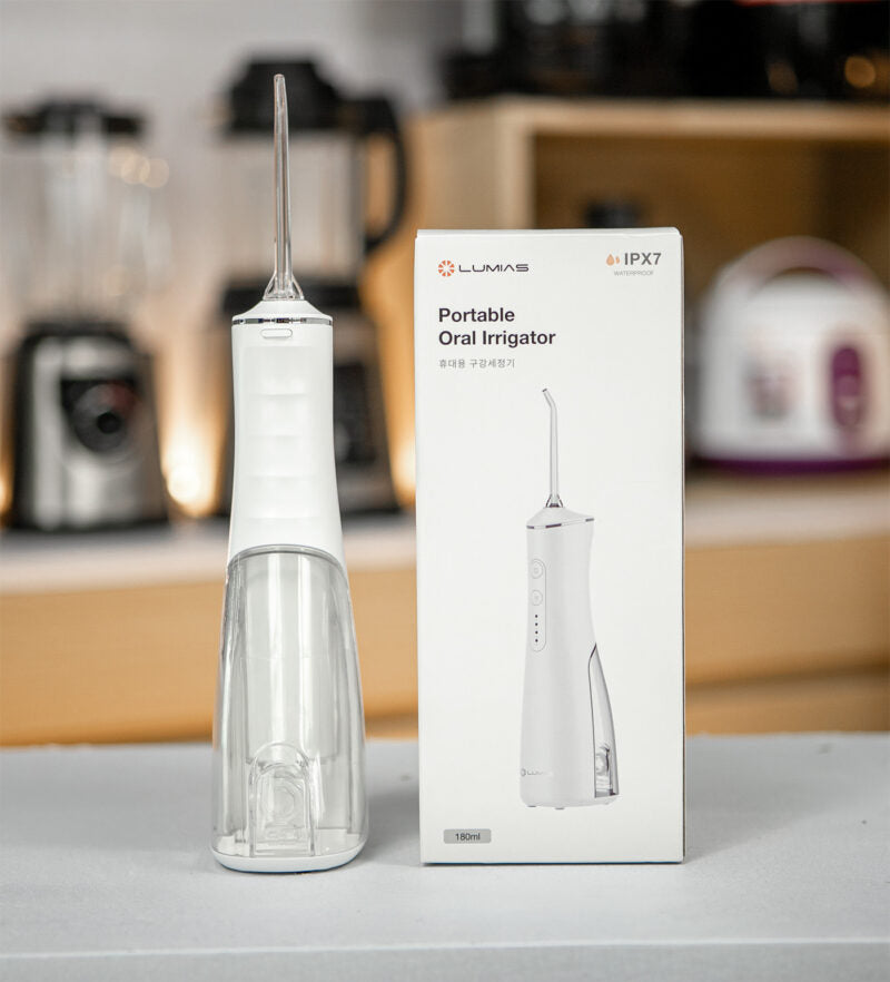 Máy tăm nước Lumias LWF-180W