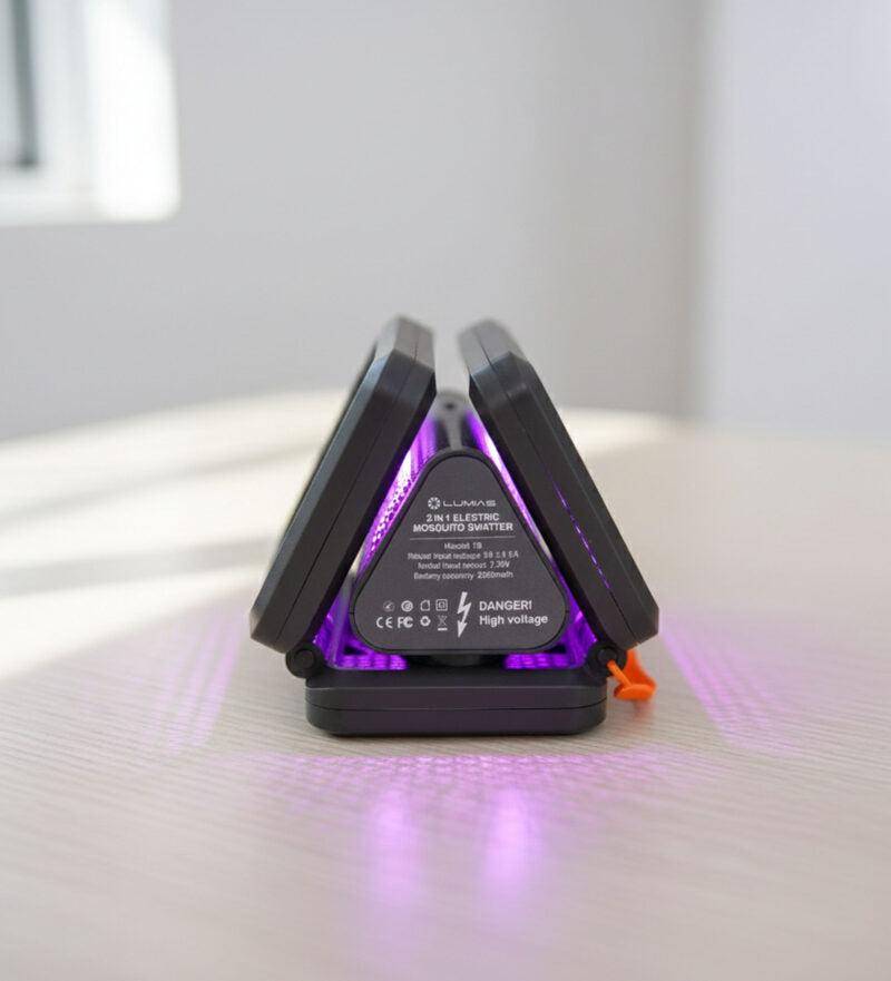 Vợt bắt muỗi tích hợp đèn bắt muỗi Lumias F6 phù hợp với người cần thiết bị vừa dùng như vợt muỗi cầm tay