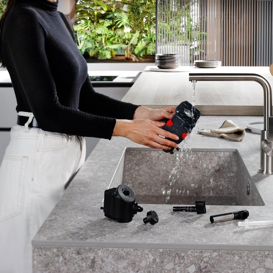 Máy pha cà phê Delonghi ECAM290.81.TB có áp suất 15 bar