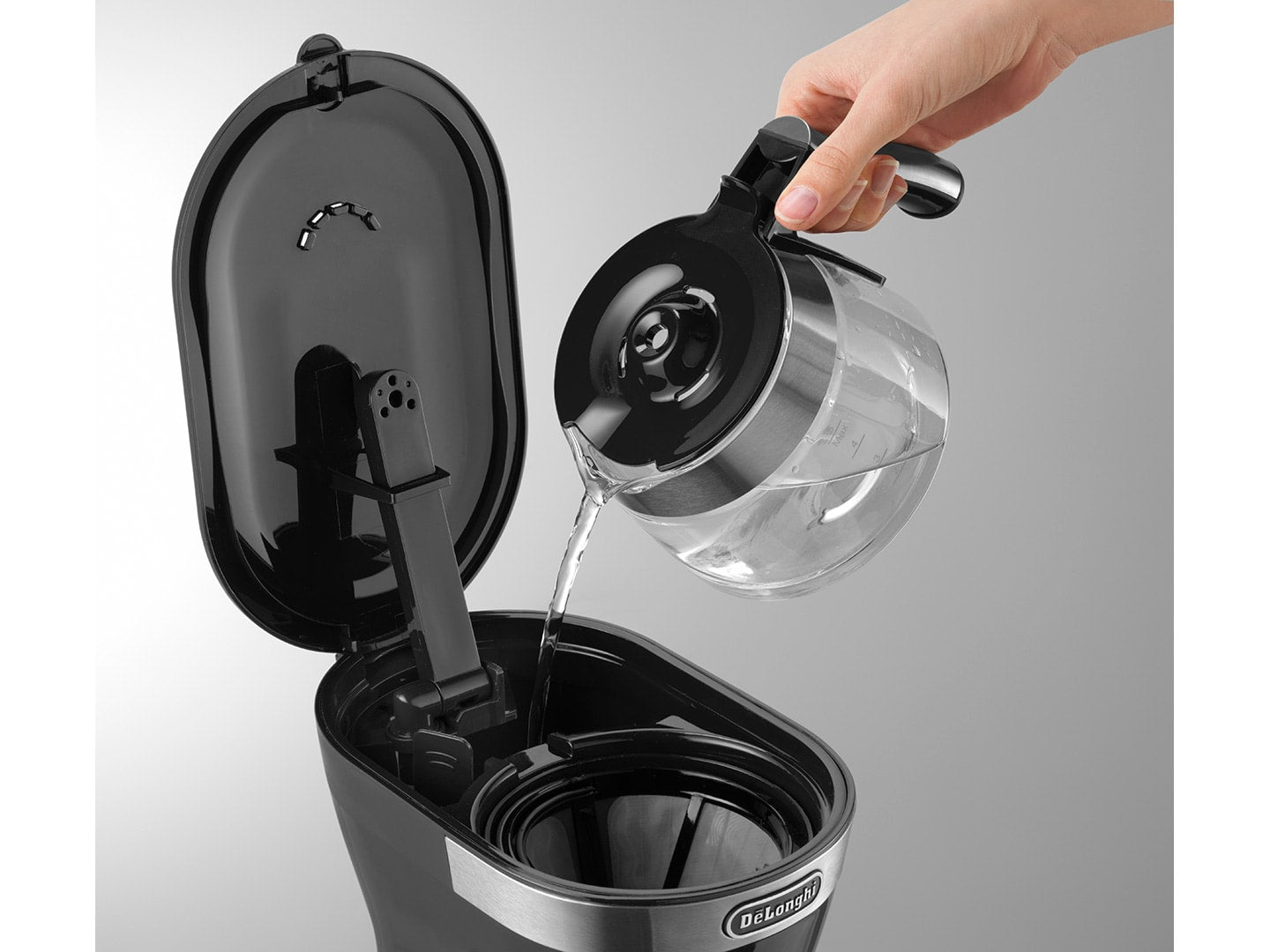 Máy pha cà phê Delonghi ICM12011.BK tiện lợi