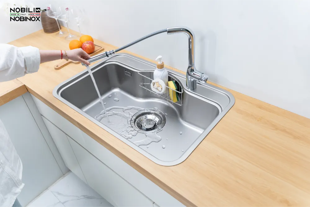 Chậu bếp ROSA NN975D  kích thước 780 x 500 mm