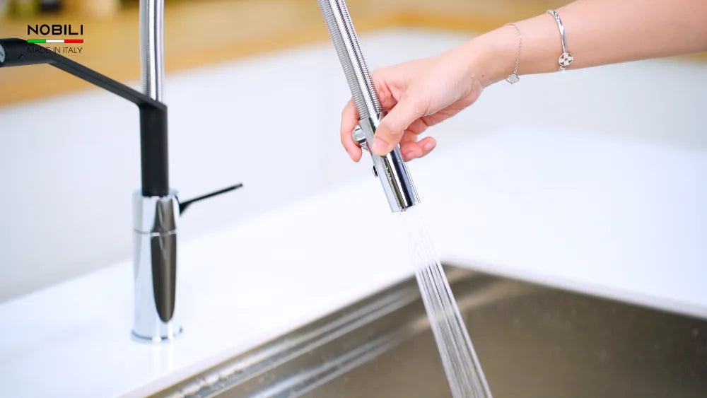 Vòi bếp Nobili HERON NB228 tiện lợi