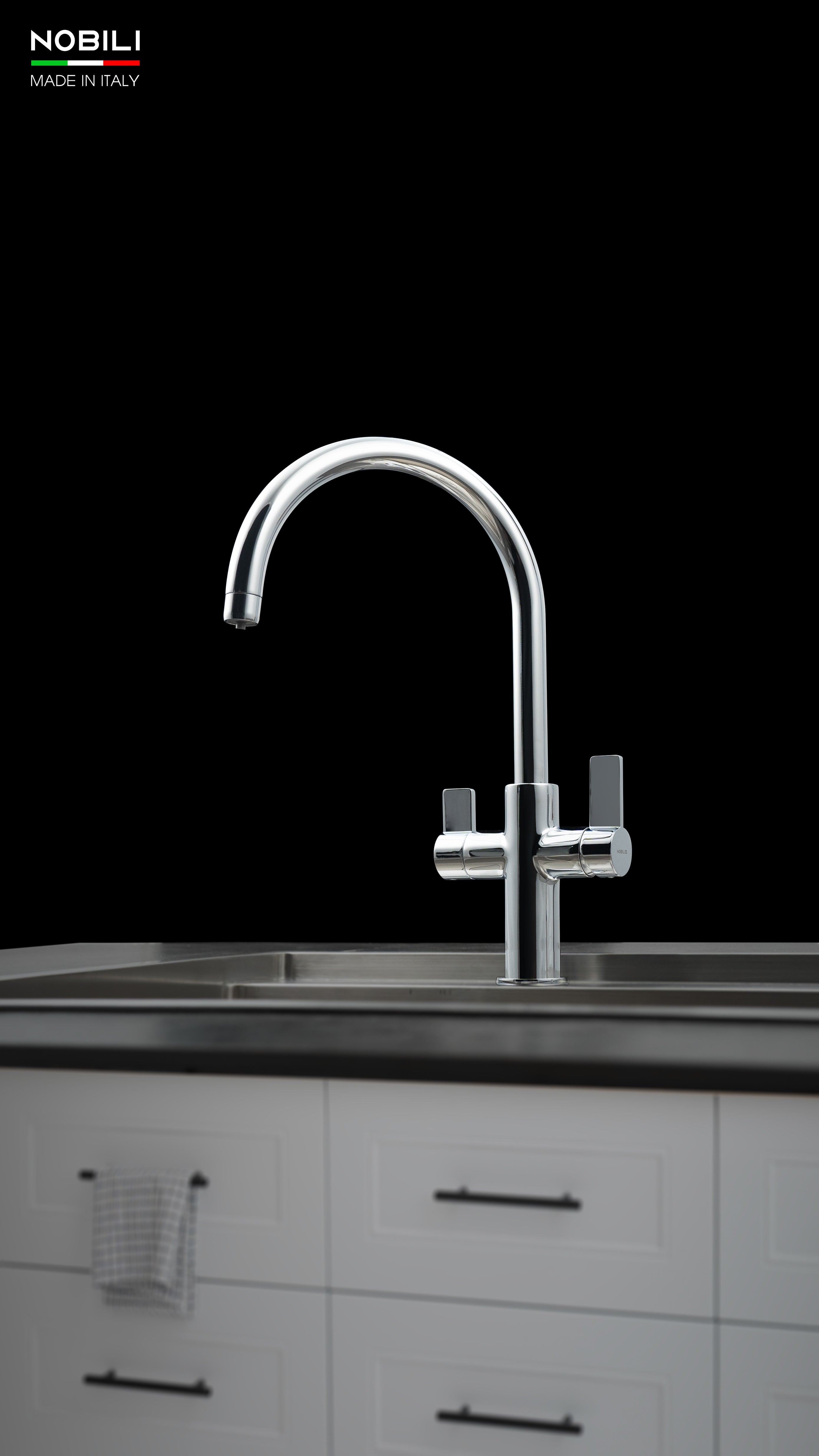 Vòi bếp Nobili SORA NB164 chất liệu đồng