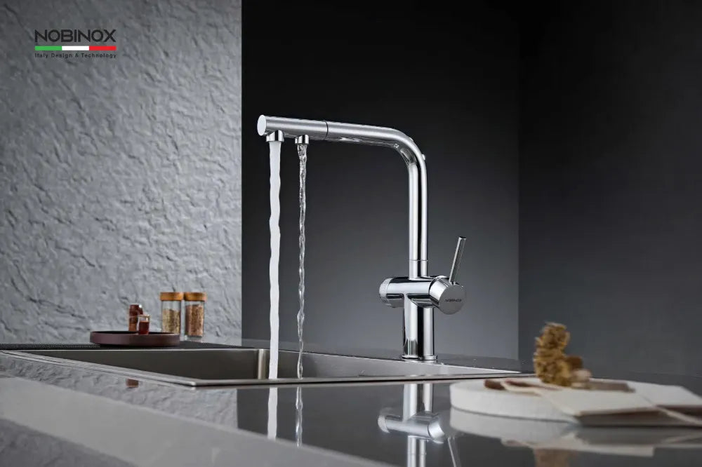Vòi bếp MIRA NX333 có tay gạt và núm vặn tiện dụng