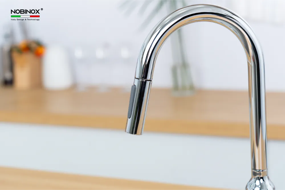 Vòi bếp AQUA NX660N dây rút nóng lạnh