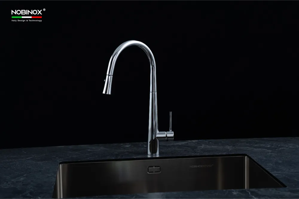 Vòi bếp LOTUS 640 thân đồng màu Chrome