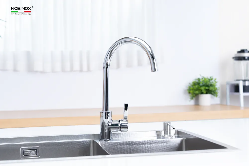 Vòi bếp Nobinox LOREN NX522 khả năng xoay 360 độ